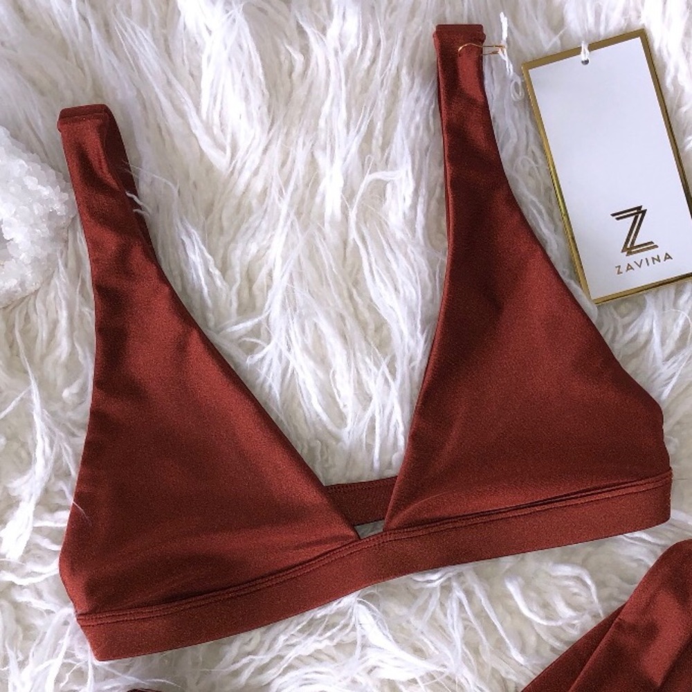 Exclusive bikini top